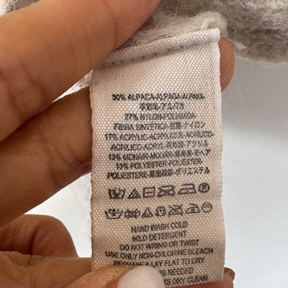 Free People Oversized Cozy Alpaca/Mohair Knit Bell-Sleeve V Neck Top Sweater M - Picture 11 of 13